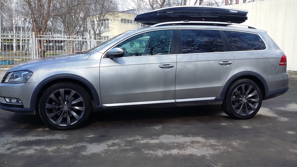 17 19 245. Passat b7 Alltrack. Passat Alltrack r19. Passat Alltrack b7 диски. Диски r19 VW Passat Alltrack.