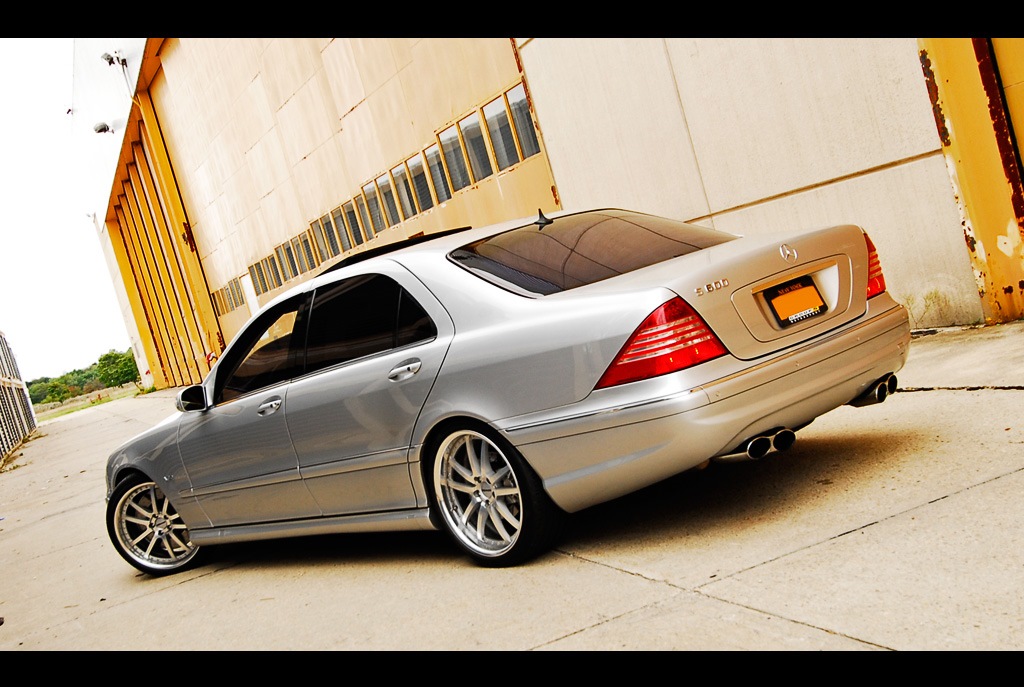 600 220. Mercedes Benz w220 s600 AMG. Mercedes Benz w220 s600 v12. Mercedes s600 w220 AMG. S600 w220 AMG.