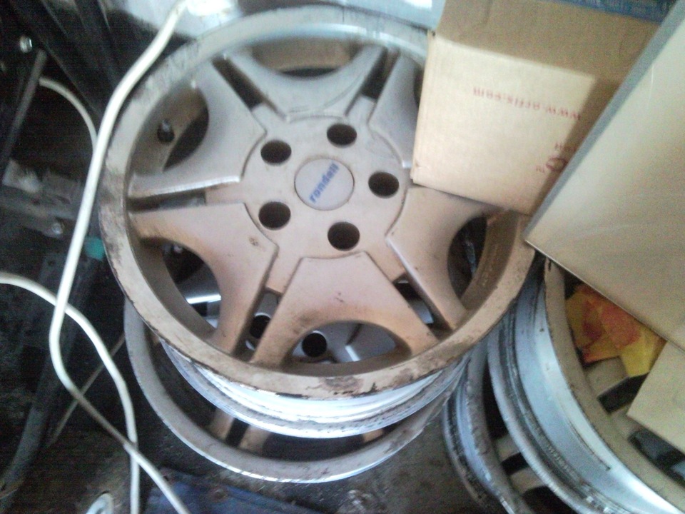 Продам литые диски Rondell R15 — DRIVE2