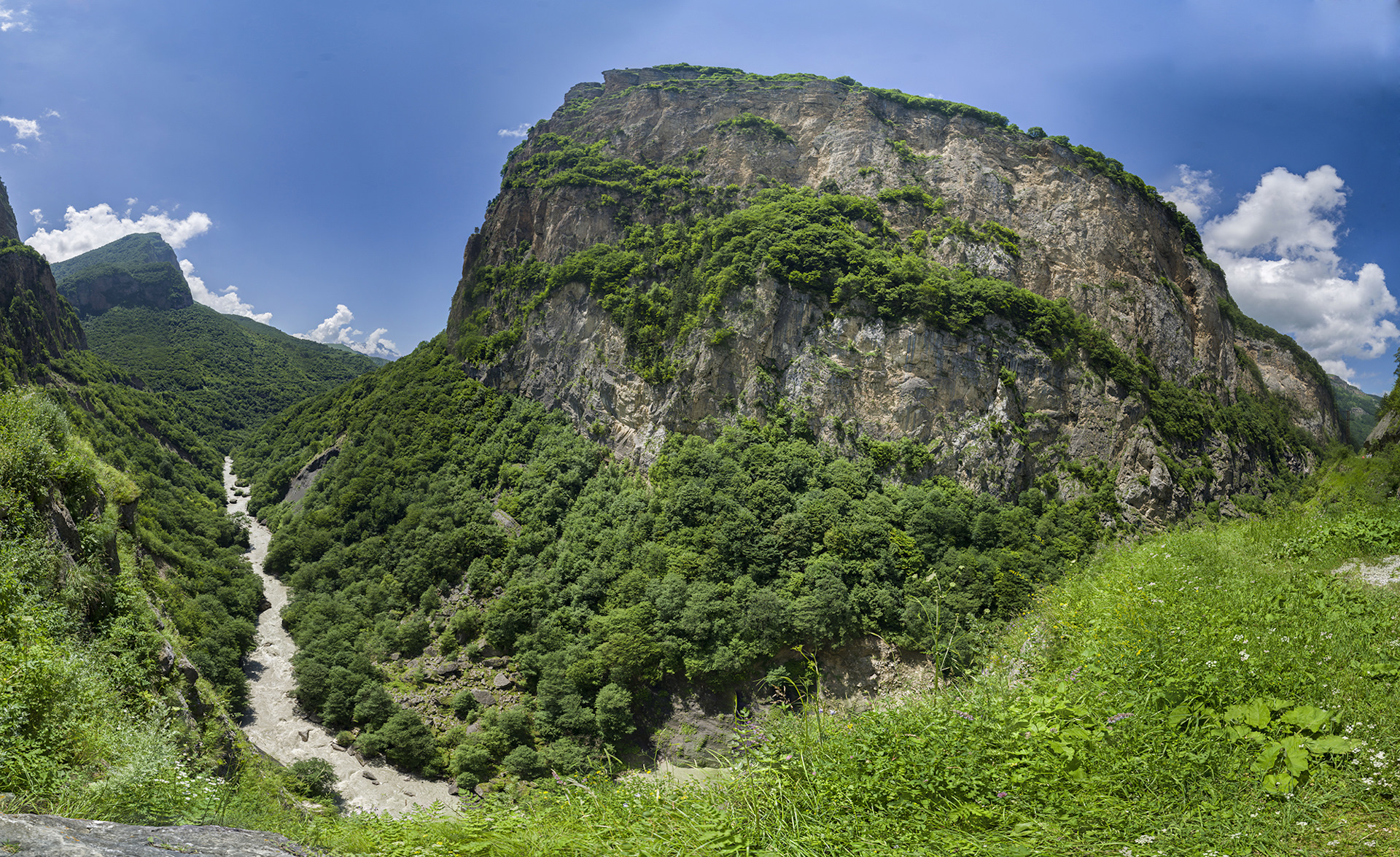 На неделю верхняя балкария. Панорама верхняя Балкария. Верхняя Балкария красивые фото.
