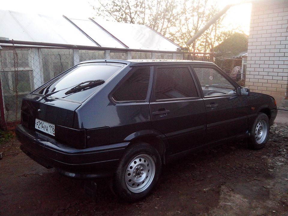 Купил накладки на задние фары (Не хотелось тонировать) — Lada 2114, 1,6 ...