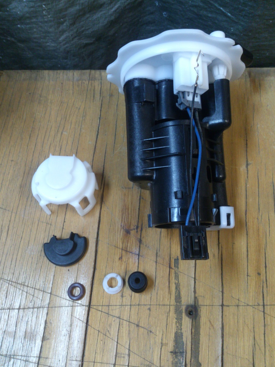 Вентиль 4-х позиционный emaux mpv 05. Фильтр 509-5894. Фильтр салона mazda mpv 99-. Мпв фильтр. Мпв фильтр.