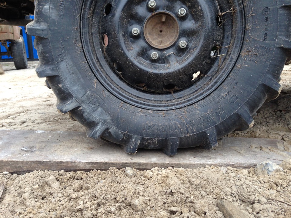 зад. давление 1 ат. — Lada 4x4 3D