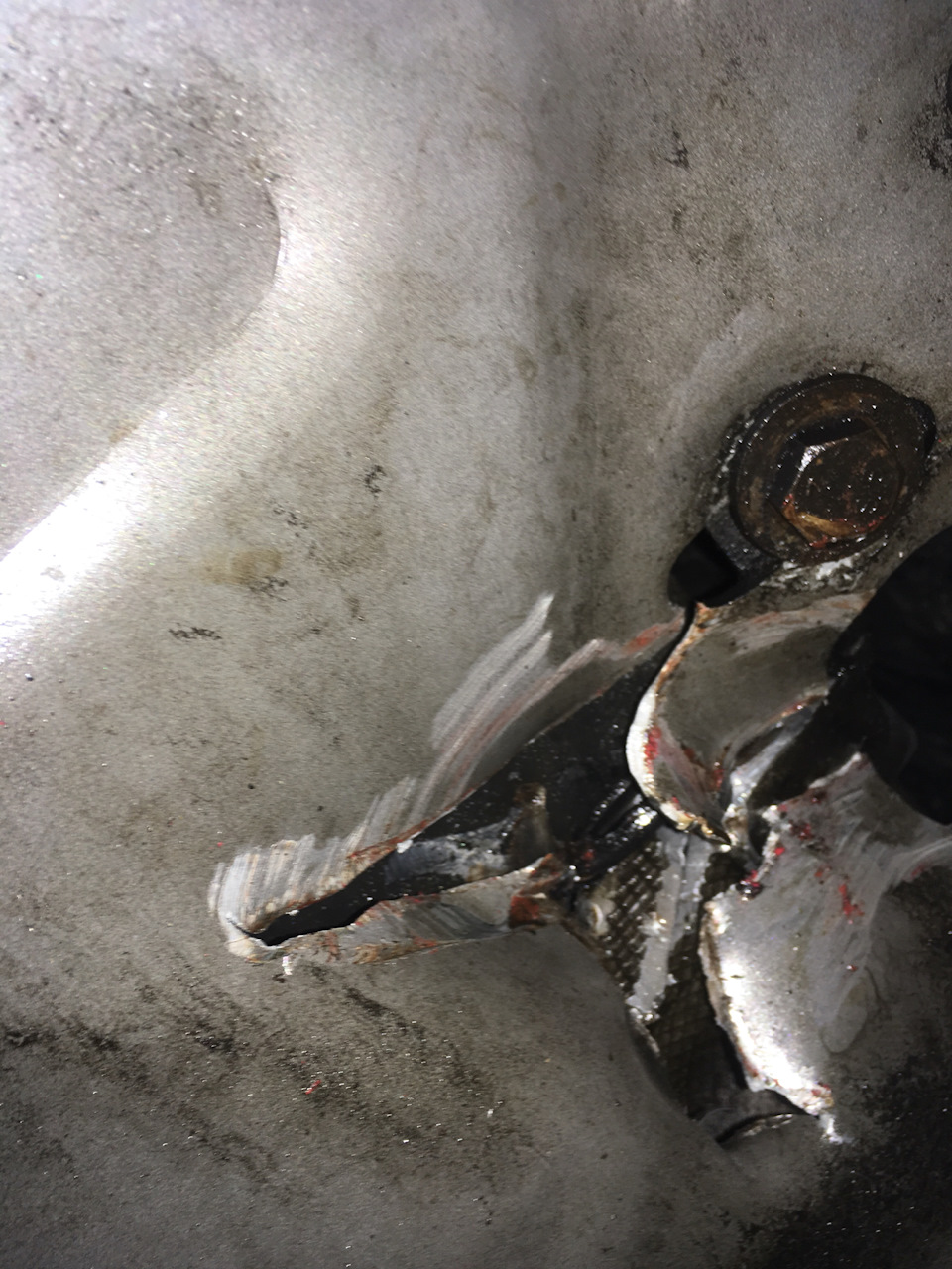 Какую защиту двигателя снизу выбрать? — DRIVE2