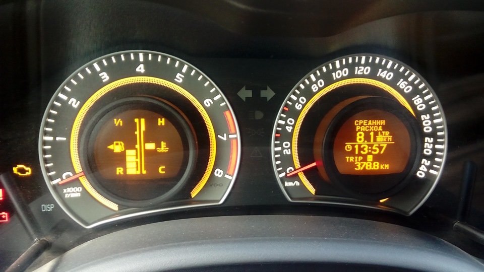 Расход топлива — Toyota Corolla (140/150), 1,6 л, 2013 года ...