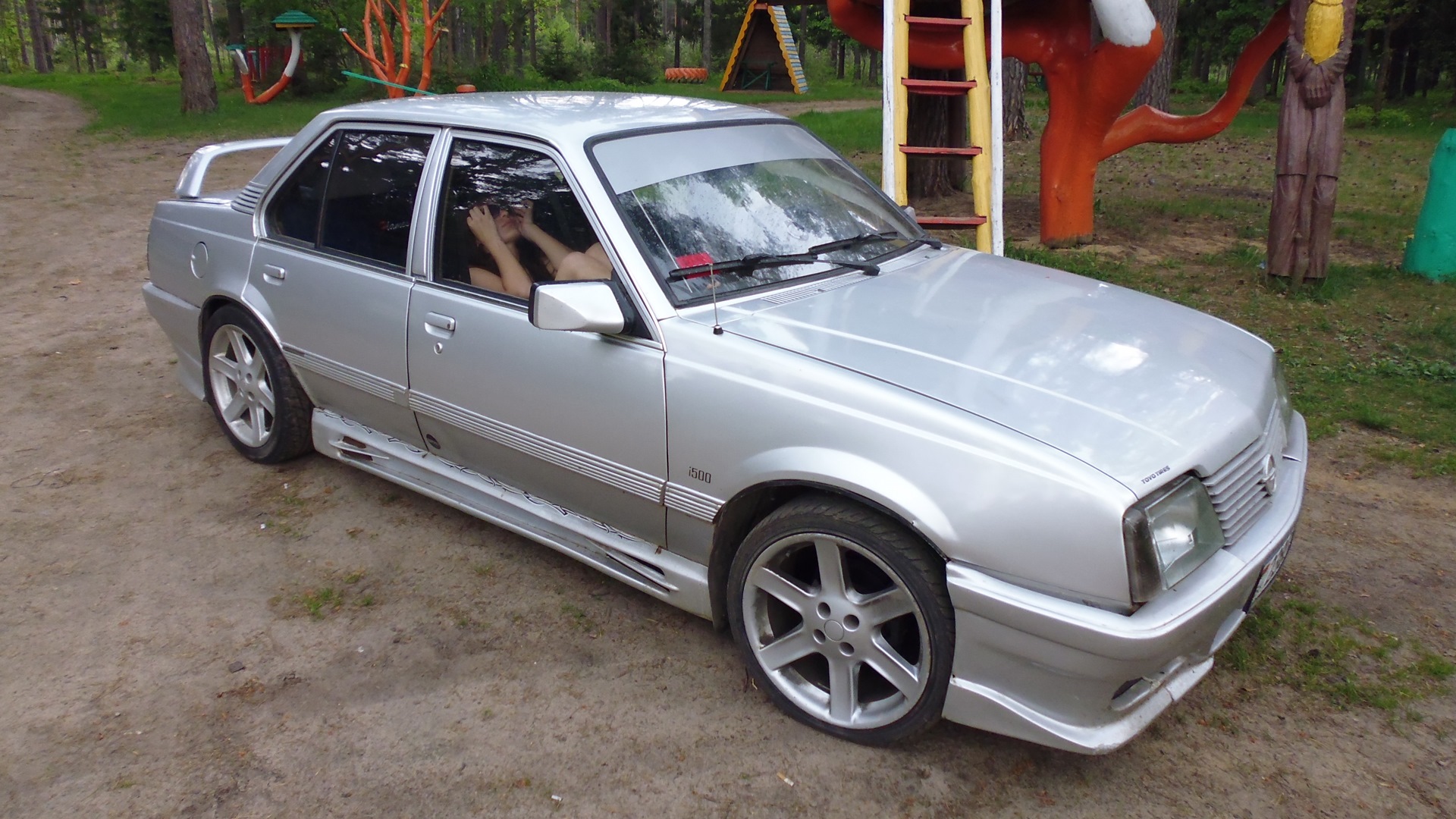 Opel Ascona C 2.0 бензиновый 1988 | 20SEH на горизонталках на DRIVE2