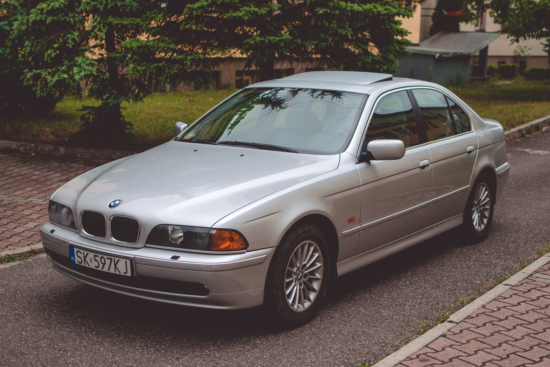 Bmw 2000 года. BMW 5 2000. BMW 5 Series 2000. BMW 5 2000 года. БМВ 5 2000г.