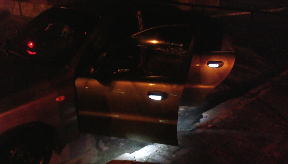Установка "вежливой" подсветки дверных ручек. — Сообщество «DRIVE2 ...