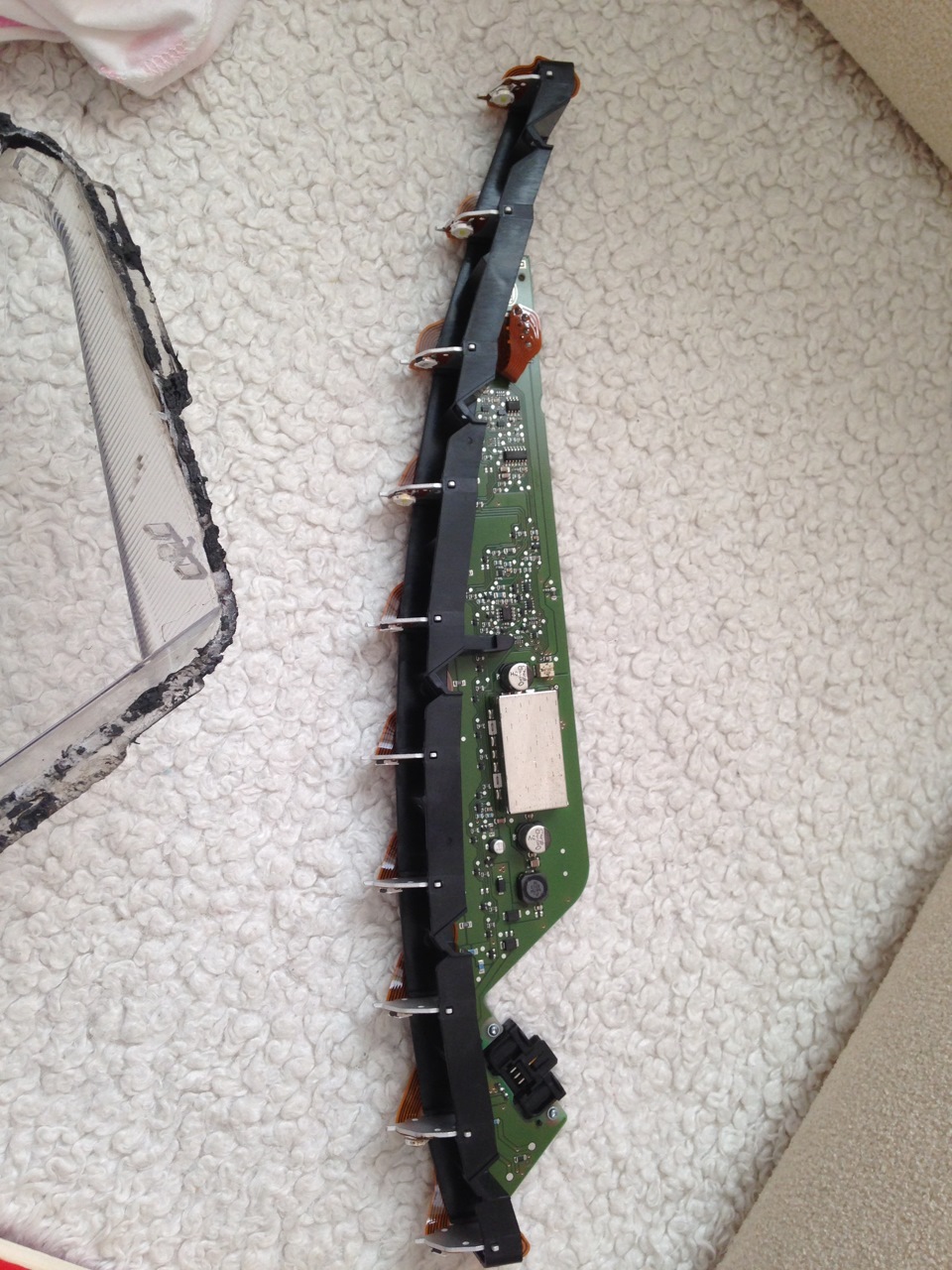 Замена перегоревших светодиодов в фаре . — Audi A6 Allroad quattro (C6 ...