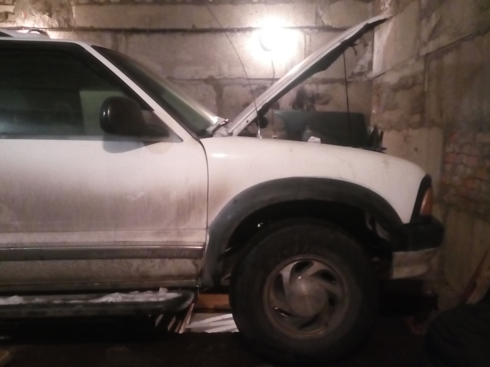 сарай перестал заводиться — Chevrolet Blazer (S-15), 4,9 л, 1995 года ...