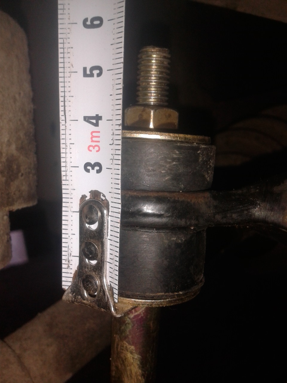 Замена стойки стабилизатора поперечной устойчивости — ЗАЗ Chance, 1,5 л ...