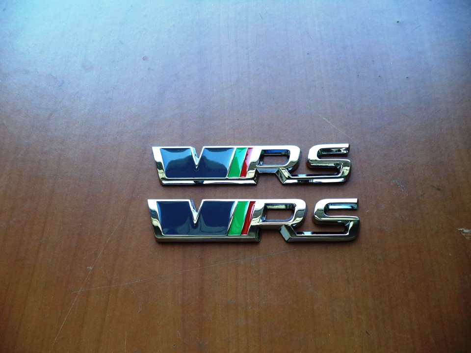 Значки VRS — Skoda Octavia A4 Mk1, 1,9 л, 2005 года | аксессуары | DRIVE2