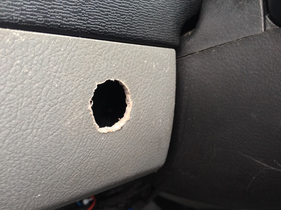 c83cac6s 960 Как открывается бензобак на лачетти