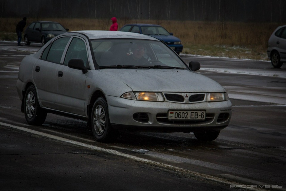 Фото в бортжурнале Mitsubishi Carisma