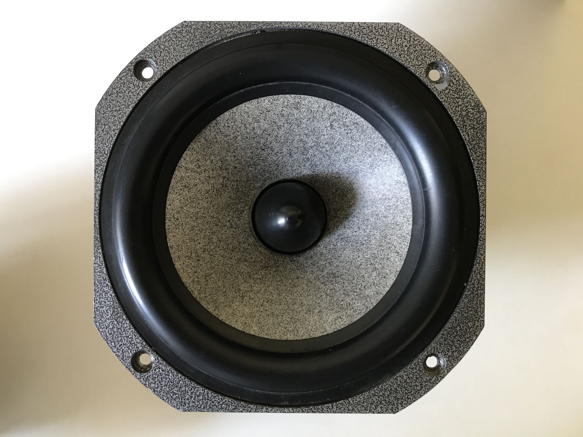 Мидбасы. Focal Utopia 7. Focal 7v4252. Динамик Focal reference 6w 4459. Мидбас Focal.