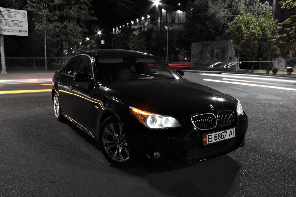 Бмв е60 черная. БМВ 5 е60. BMW м5 е60 черная. Самурай БМВ е60. BMW e60 ночью.