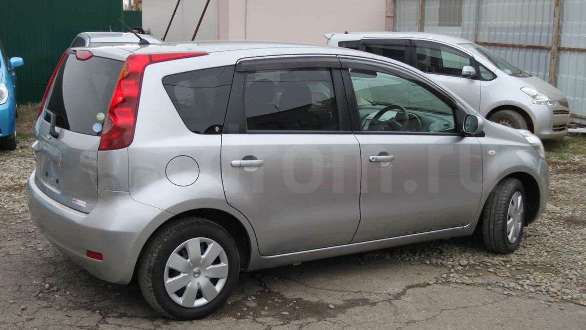 nissan note 2005