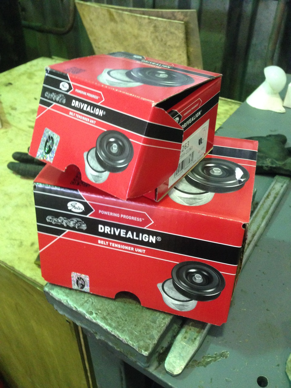 Запел ролик натяжителя ремня. — Mazda Atenza (1G), 2 л, 2004 года ...