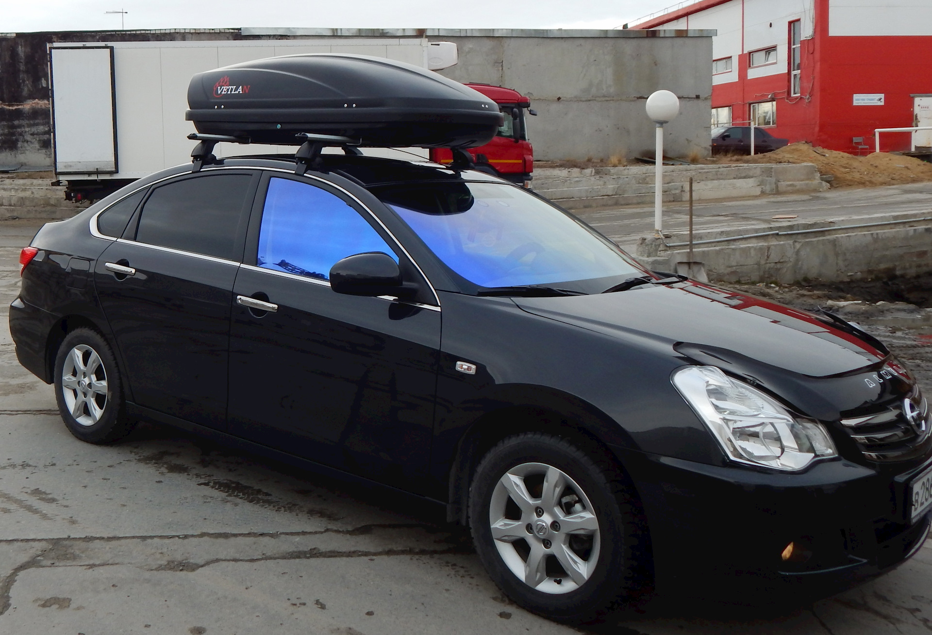 Nissan Almera g15 автобокс