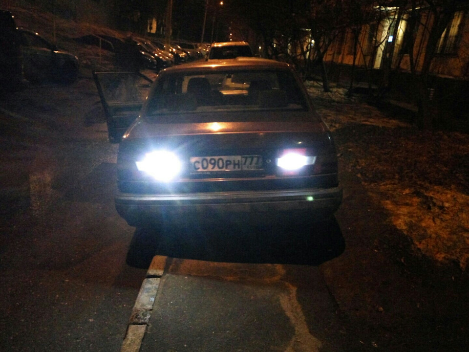 Диоды в фары и задний ход. — DRIVE2