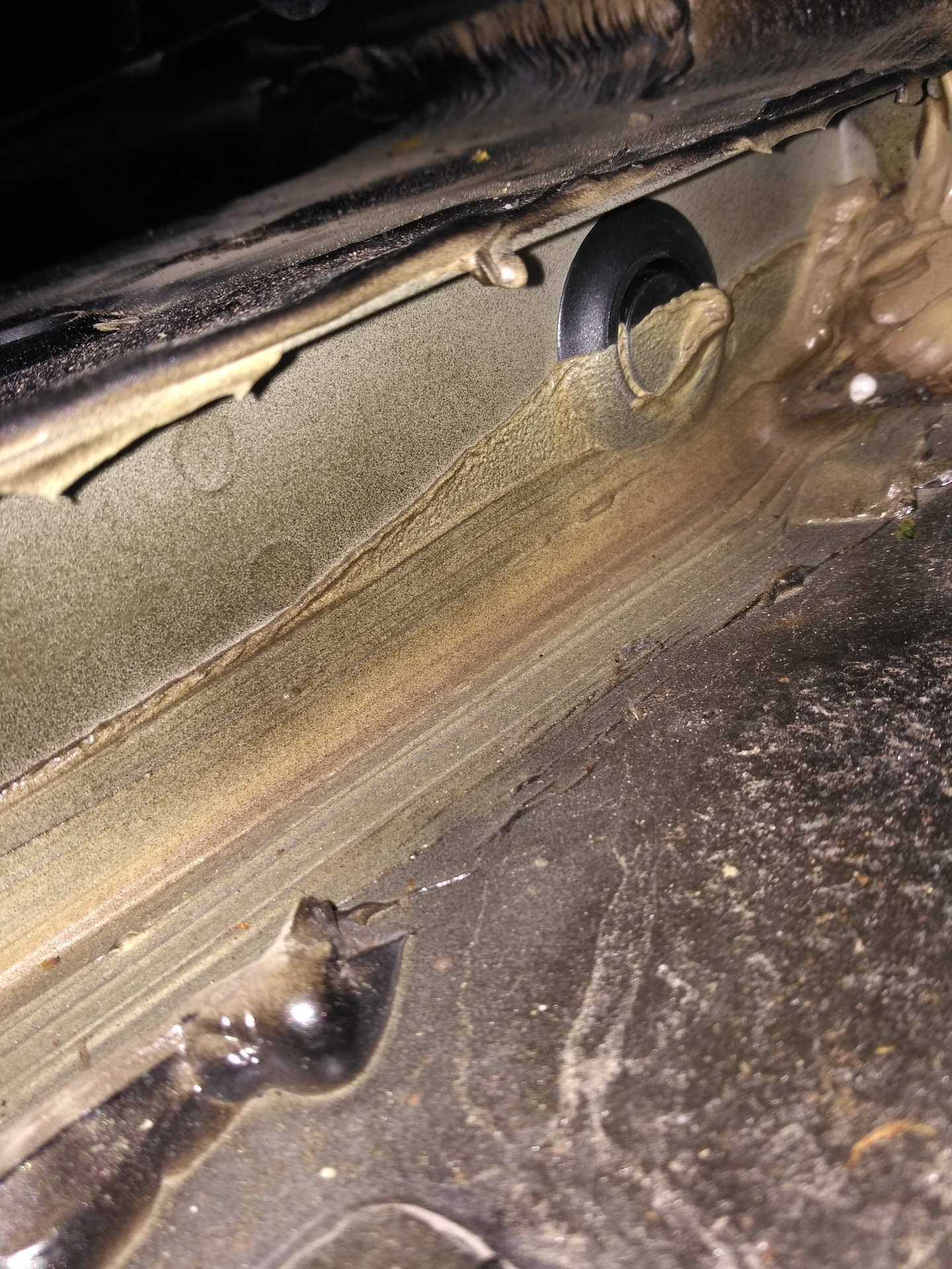 Урааа, мой Дастер снова полноприводный, плюс установил фаркоп ...