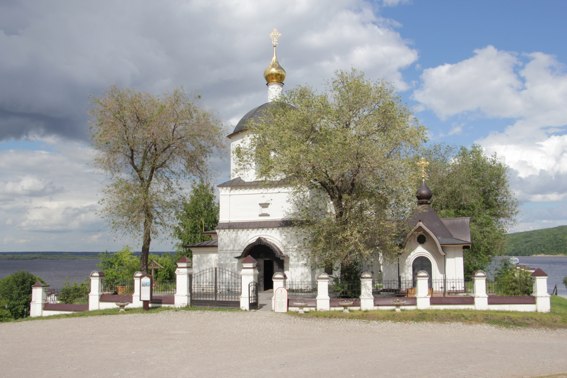 Окрестности нижнего новгорода куда съездить. Кострома новгород. Тольятти нижний новгород на карте. Свадебное путешествие в карелию. Куда поехать на машине из нижнего новгорода.