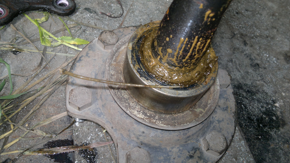 Замена шарикового подшипника переднего моста — Great Wall Deer, 2,2 л ...