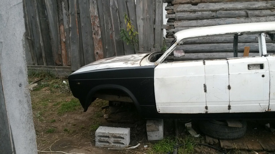 Новое железо занимает свое место>) — Lada 2107, 1,3 л, 1986 года ...