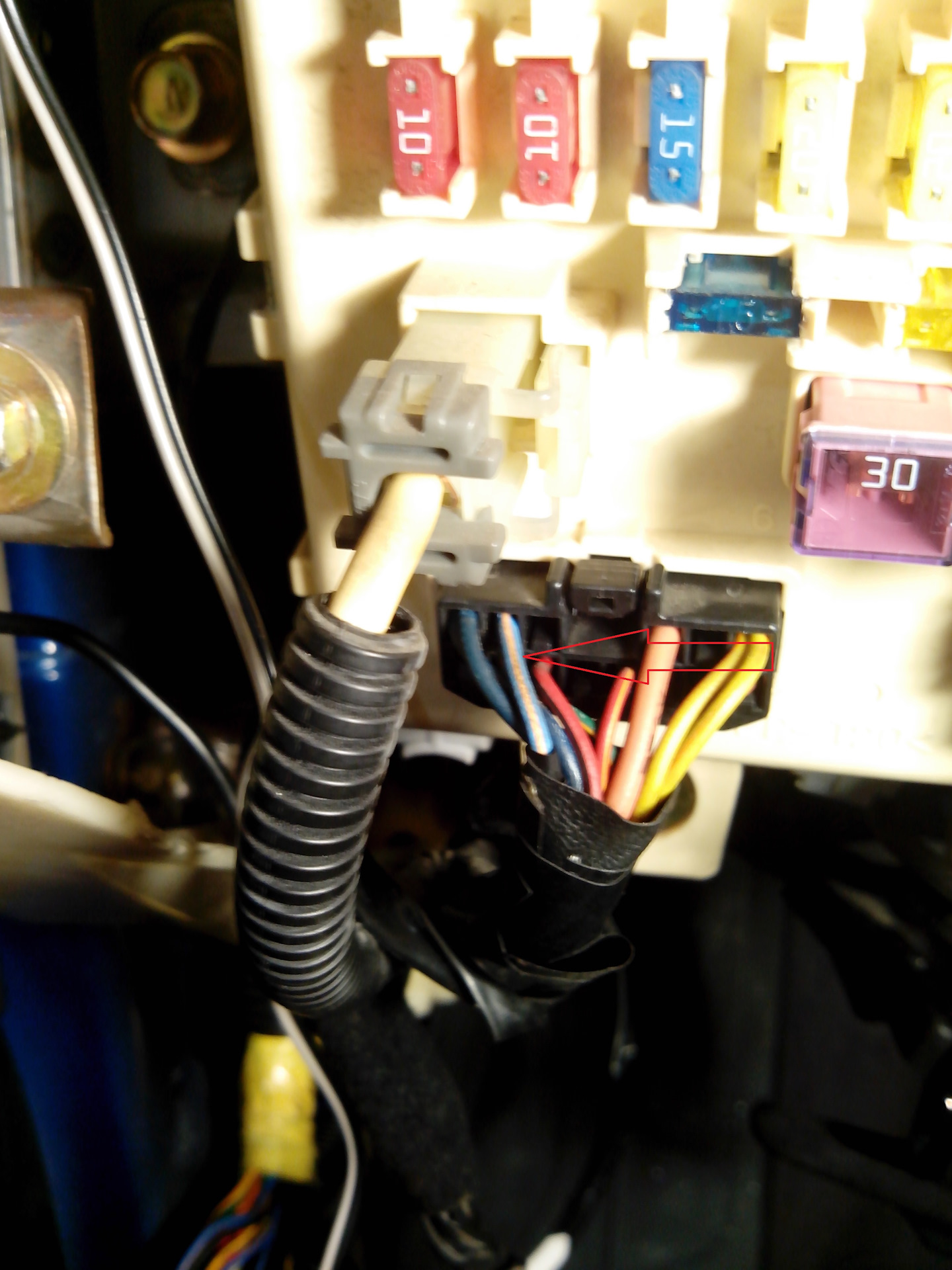 2008 hyundai elantra alarm fuse