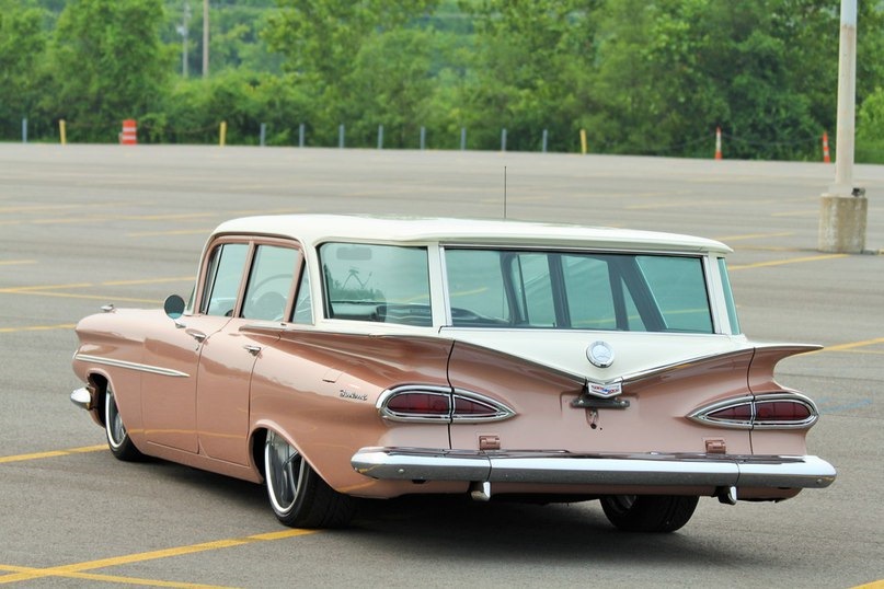 Chevrolet Brookwood Wagon