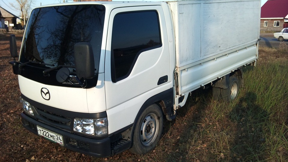 mazda titan 2000 бензин 2 л