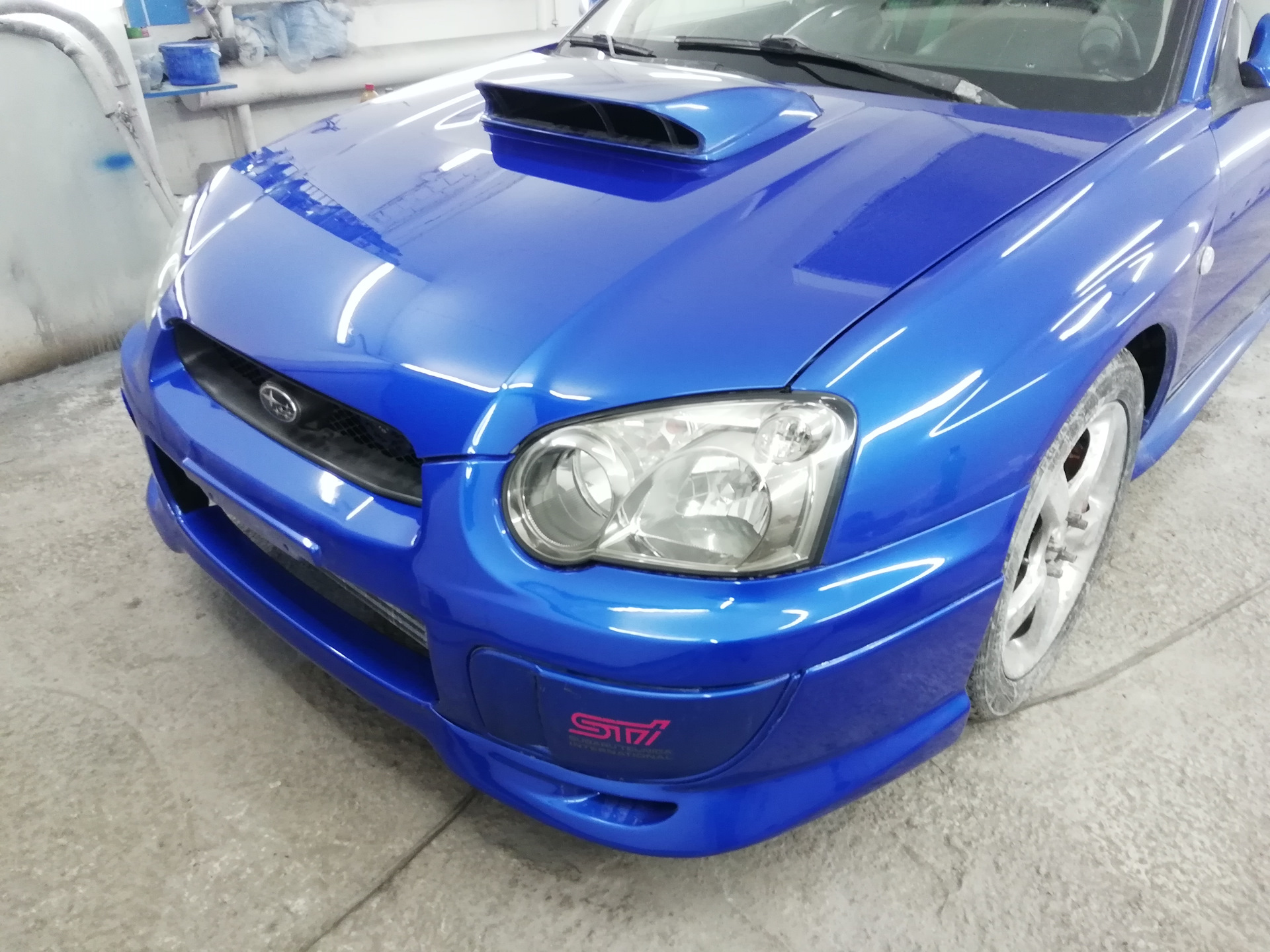 бампер субару импреза 2005. передний бампер субару импреза.