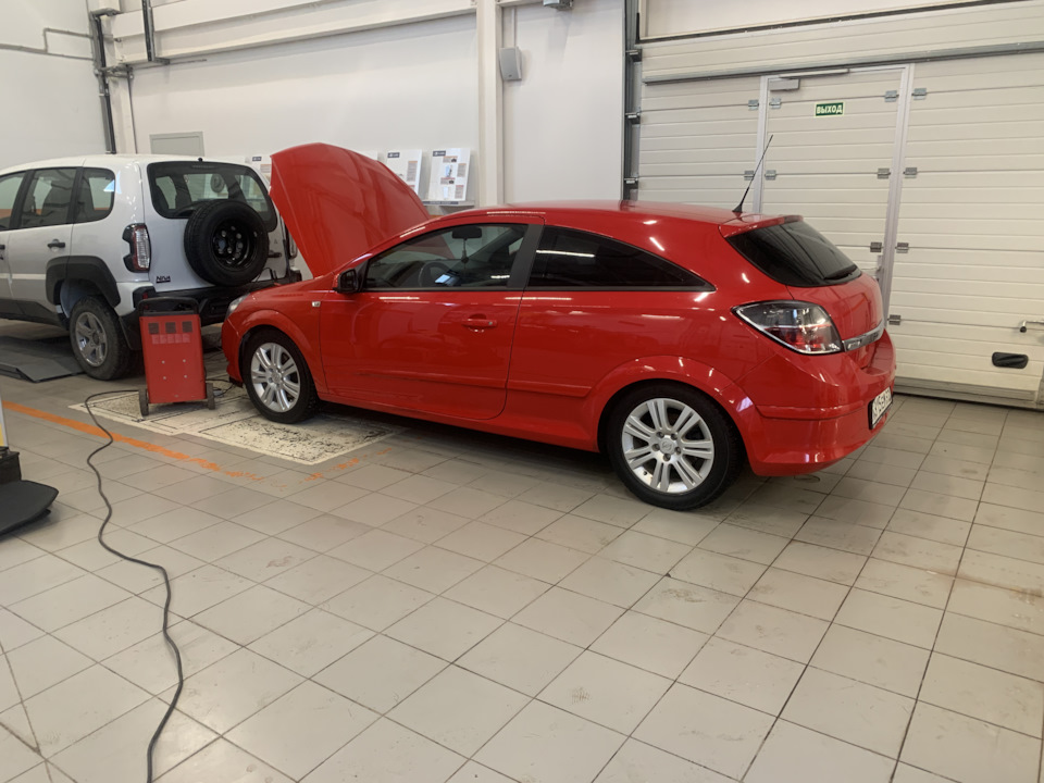 Снова прокладки теплообменника — Opel Astra H GTC, 1,6 л, 2008 года ...