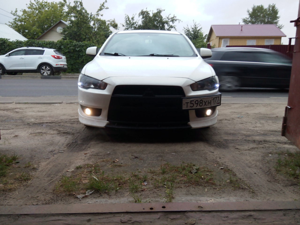 lancer x противотуманные фары