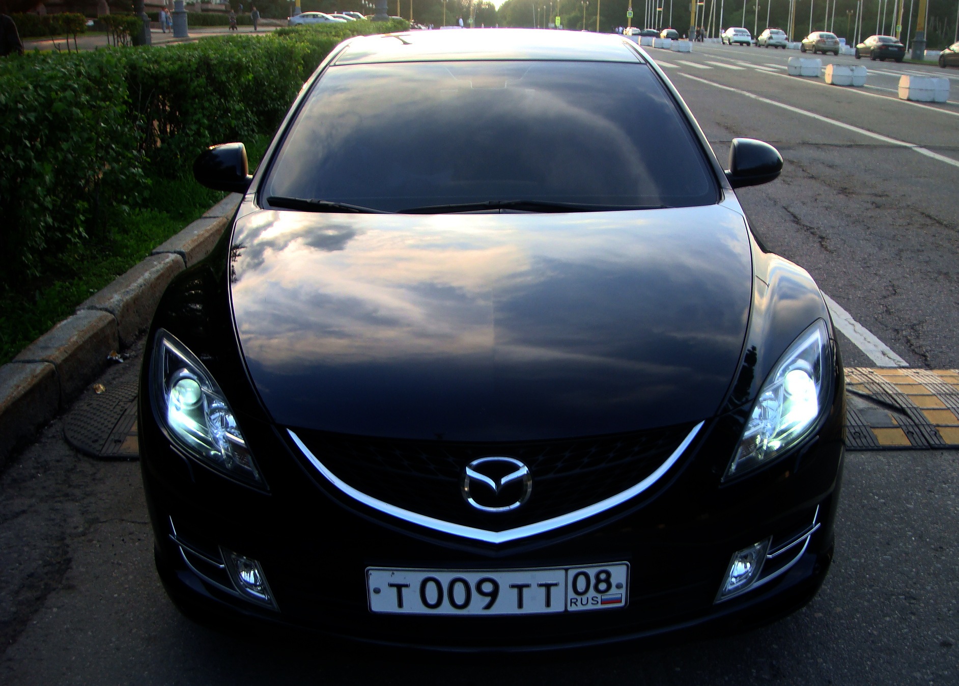 Тонированная мазда 6. Mazda 6 тонированная.