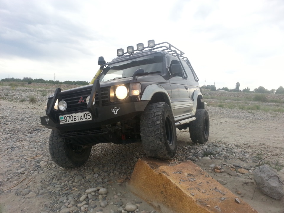 Mitsubishi Pajero 2 для бездорожья