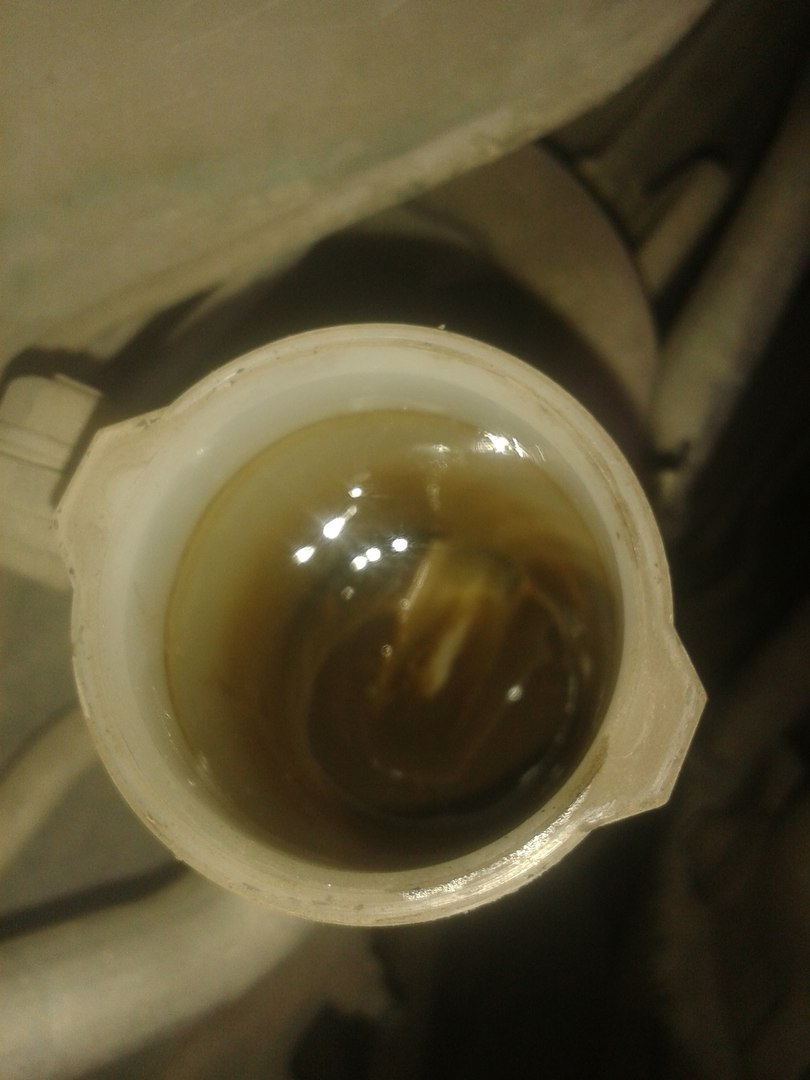 Замена жидкости в тормозной системе и сцеплении. — Nissan Sunny (B15 ...