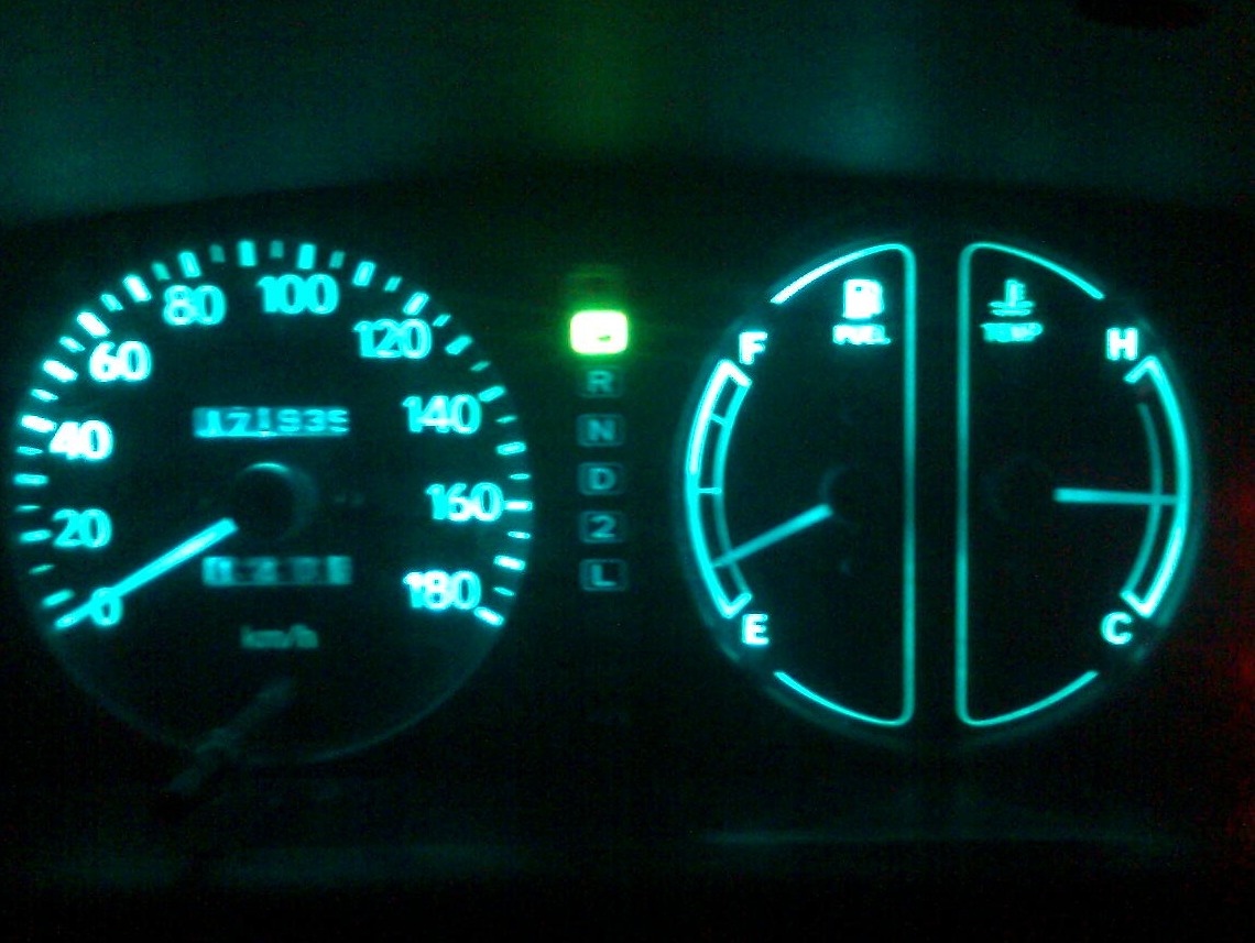 RGB Toyota Corolla 15 1999 