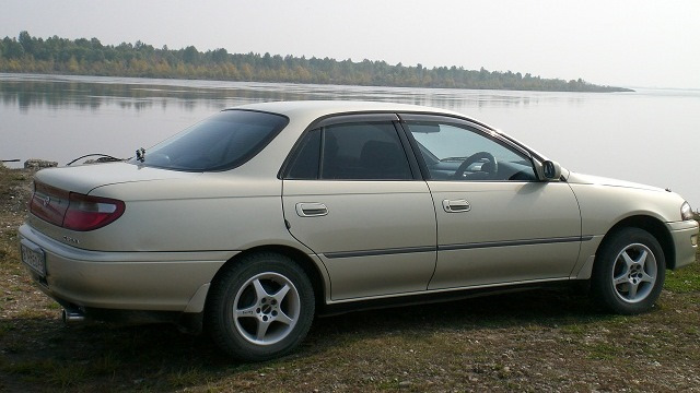 Тойота улыбка. Тойота Карина улыбка. Toyota Carina улыбка 1992. Тойота Карина 1993 улыбка. Toyota Карина улыбка.