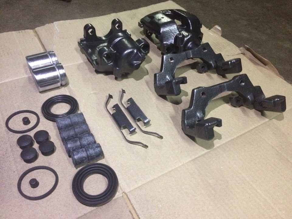 Суппорта от е36 м3. Суппорта бмв е46 3. Суппорта бмв е46 330 пружина. Задний суппорт е53. Суппорта бмв е30 м3.