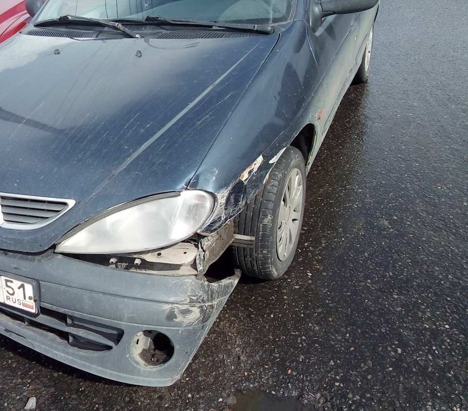 Высокая ликвидность — Renault Megane I, 1,4 л, 2000 года | продажа ...