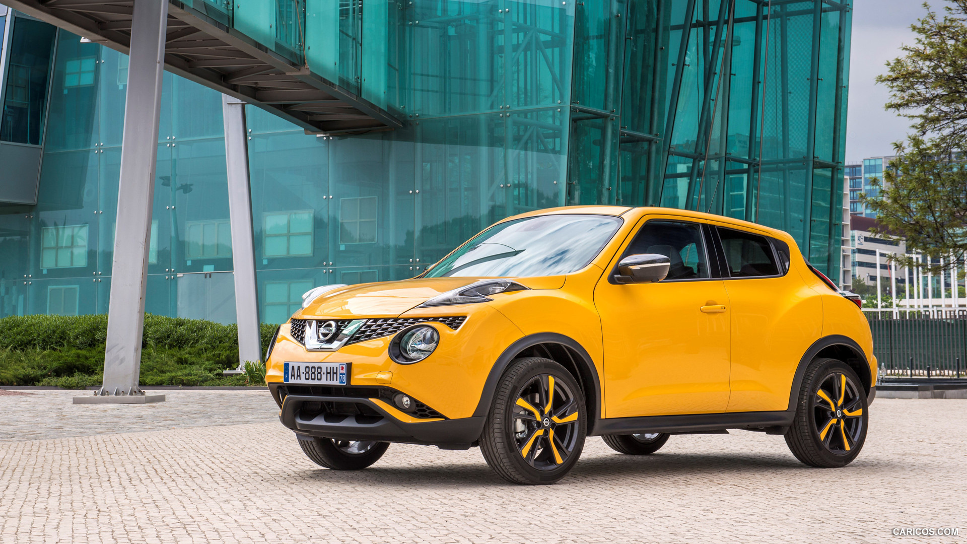 Nissan Juke Р¶РµР»С‚С‹Р№ С‚СЋРЅРёРЅРі