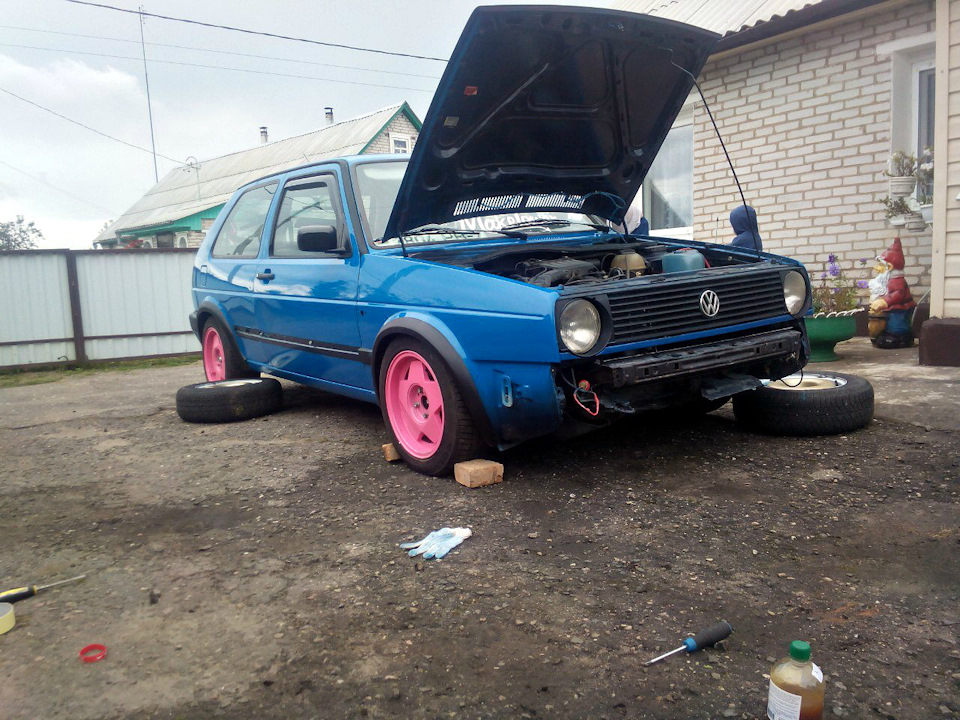 мелочи в черный, колы + мовиль — Volkswagen Golf Mk2, 1,6 л, 1991 года ...