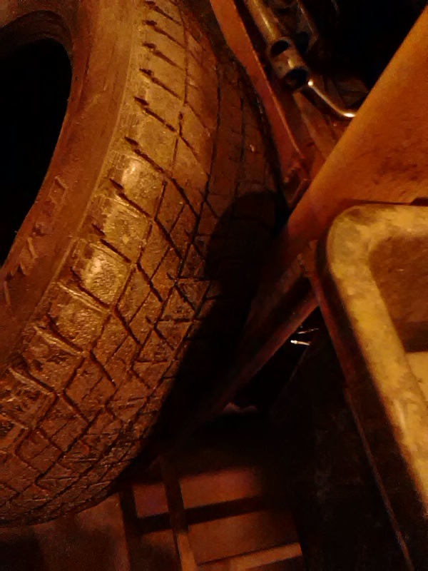 продаю резину — Volkswagen Touareg (1G), 3,2 л, 2004 года | шины | DRIVE2