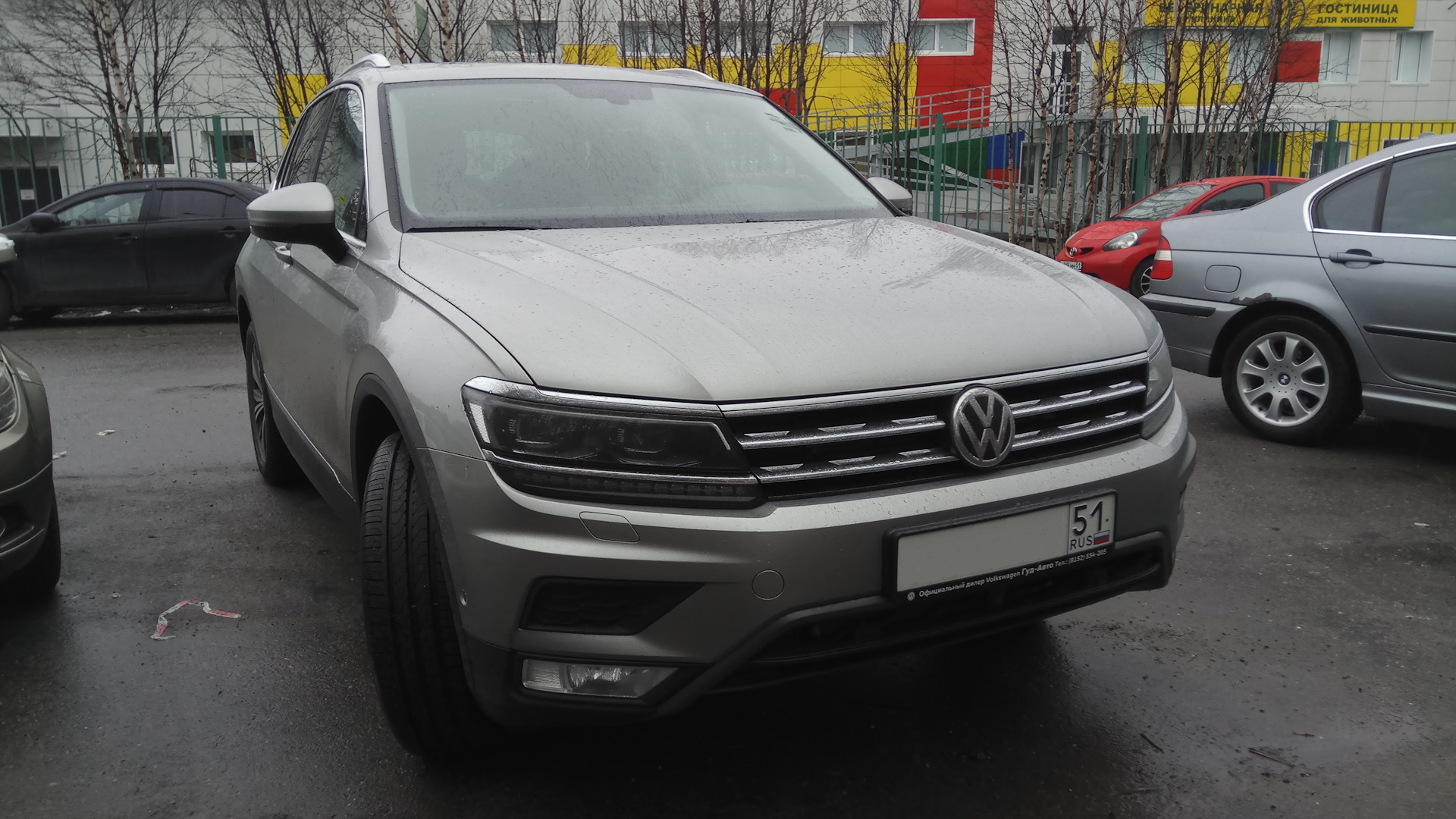 Volkswagen Tiguan (2G) 2.0 бензиновый 2017 | Highline 220 серая кожа на  DRIVE2