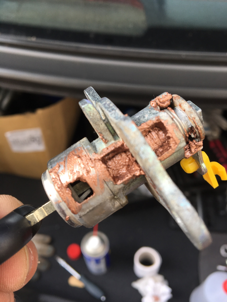 c8d6145s 960 Как открывается багажник хендай солярис