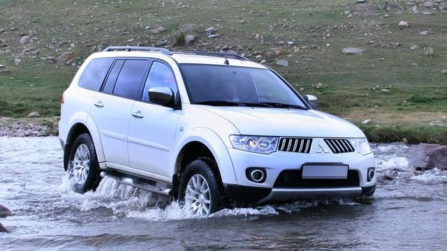 Дребезжит крышка на руле подушки безопасности — Mitsubishi Pajero Sport ...