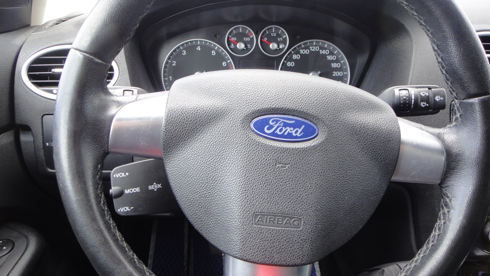 Джойстик управления магнитолой — Ford Focus Hatchback II, 1,6 л, 2007 ...