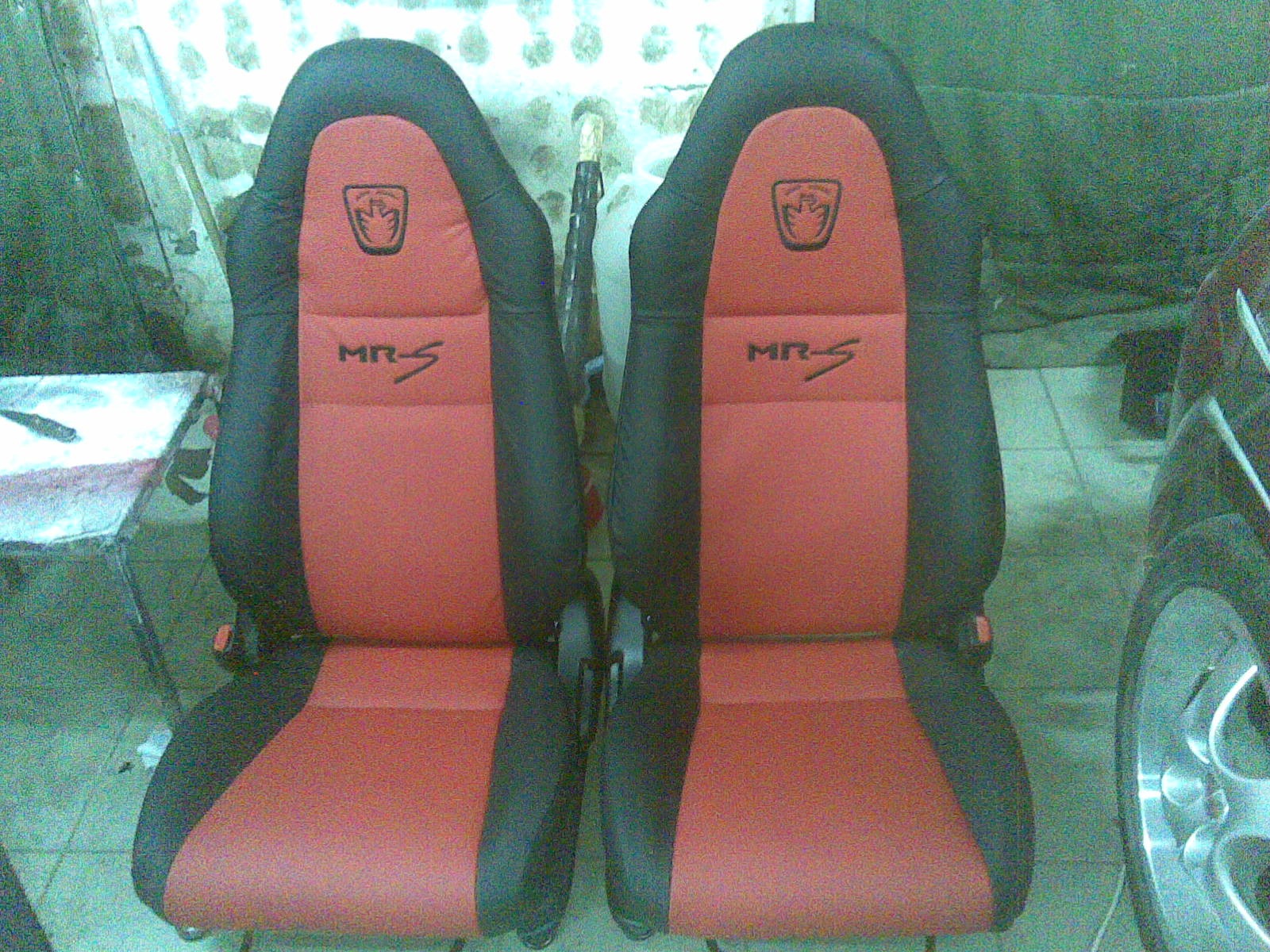 Seat upholstery - Toyota MR-S 18 L 2001