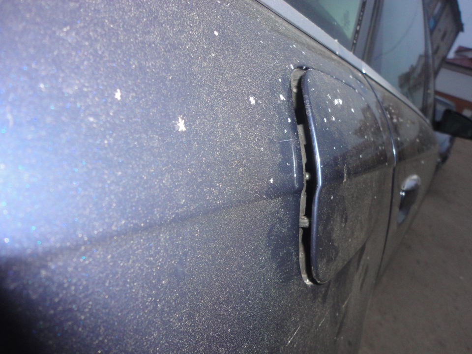 Не закрывается откидной лючок бензобака! — DRIVE2